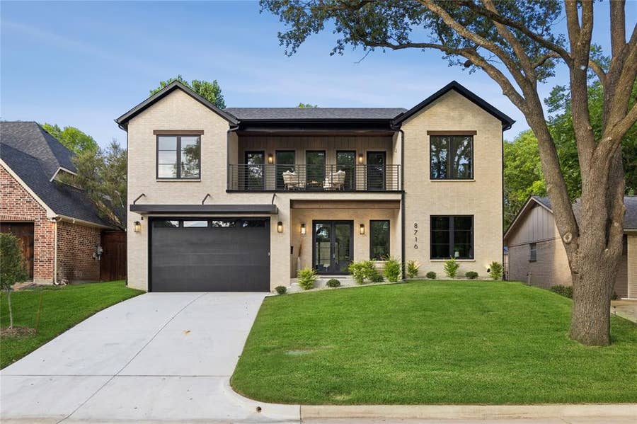 Property photo for 8716 Fawn Drive, Dallas, TX