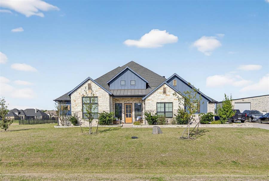 Property photo for 1204 Jungle Drive, Forney, TX