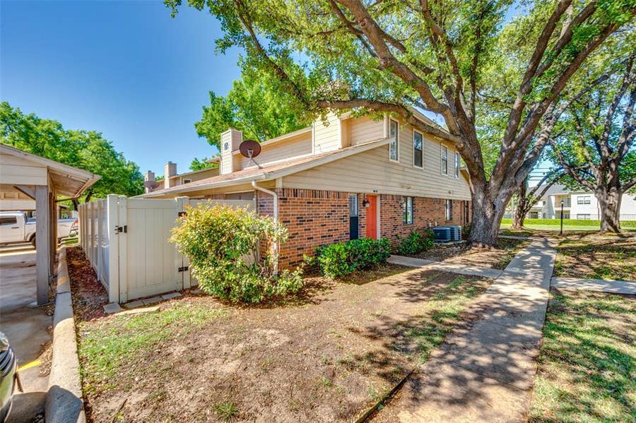 Property photo for 2240 Tarpley Road, #32, Carrollton, TX