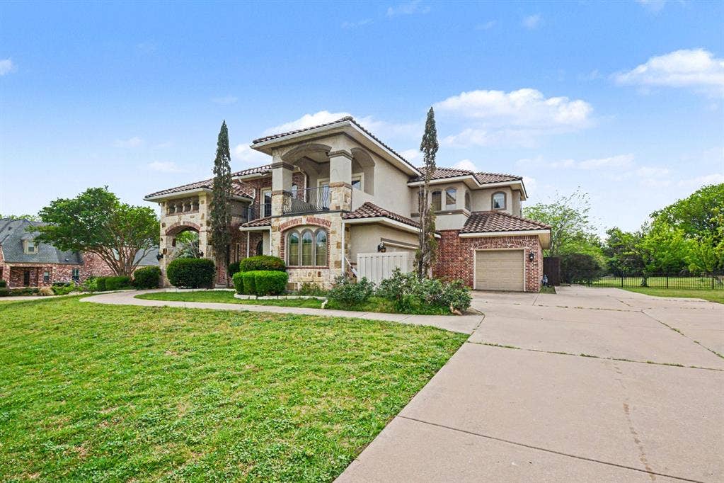 2330 Purdue Drive, Lucas, TX 75002 2330 Purdue Drive, Lucas, TX 75002