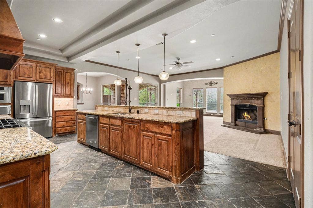 2330 Purdue Drive, Lucas, TX 75002 2330 Purdue Drive, Lucas, TX 75002