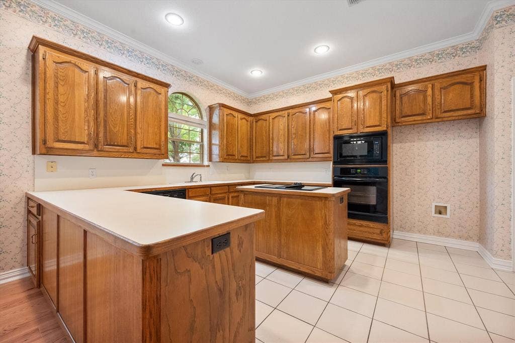 5200 Independence Avenue, Arlington, TX 76017 5200 Independence Avenue, Arlington, TX 76017