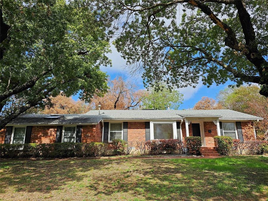 Property photo for 6517 Happy Lane, Dallas, TX