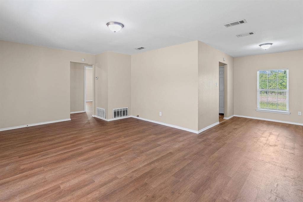 1704 Langford Street, Greenville, TX 75401 1704 Langford Street, Greenville, TX 75401