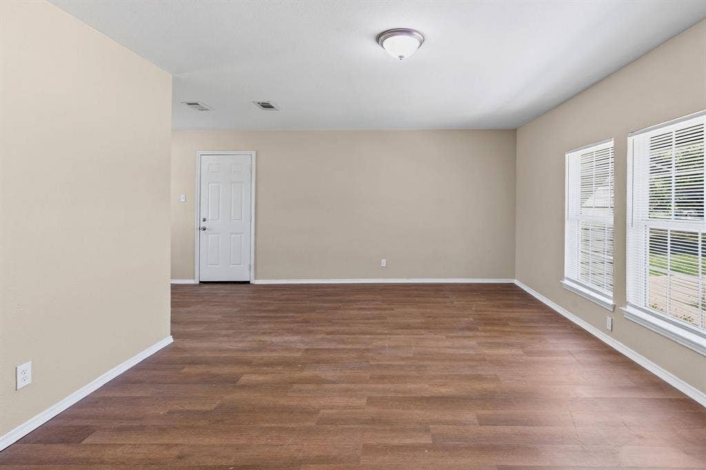 1704 Langford Street, Greenville, TX 75401 1704 Langford Street, Greenville, TX 75401