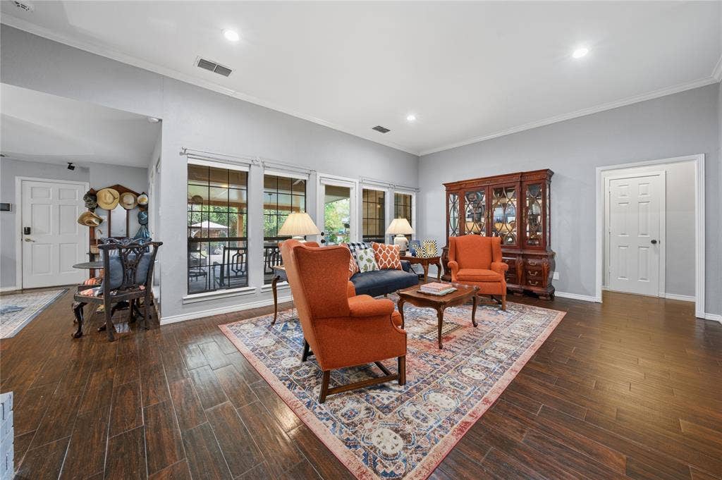 603 Country Club Circle, Athens, TX 75751 603 Country Club Circle, Athens, TX 75751