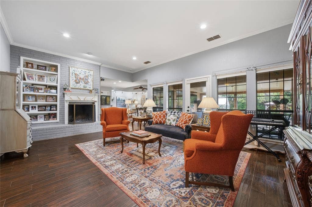 603 Country Club Circle, Athens, TX 75751 603 Country Club Circle, Athens, TX 75751