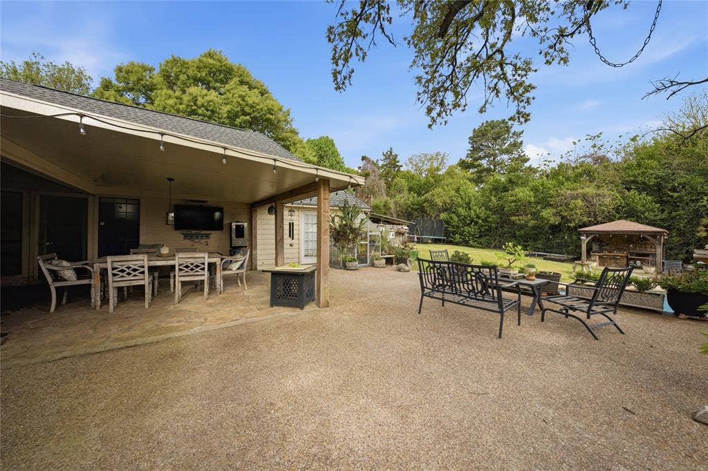 603 Country Club Circle, Athens, TX 75751 603 Country Club Circle, Athens, TX 75751