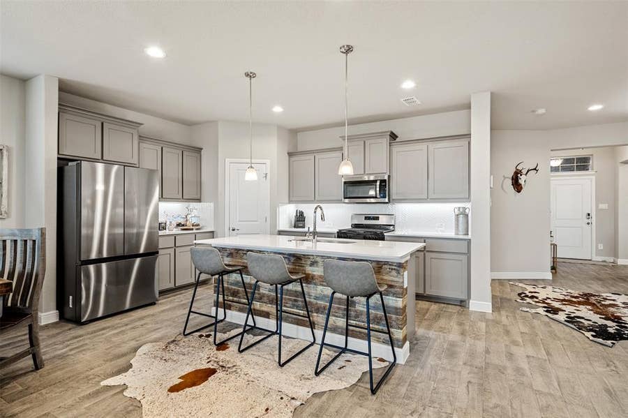 Property photo for 1201 Shackleford Lane, Weatherford, TX
