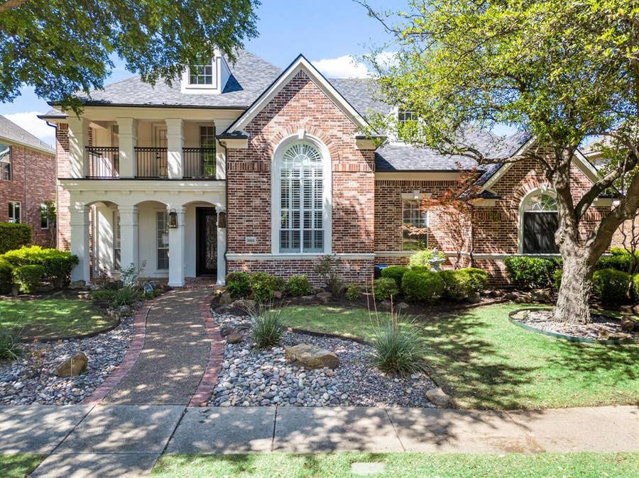 Property photo for 5915 Dripping Springs Drive, Frisco, TX