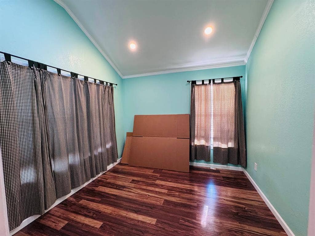 225 California Drive, Glenn Heights, TX 75154 225 California Drive, Glenn Heights, TX 75154