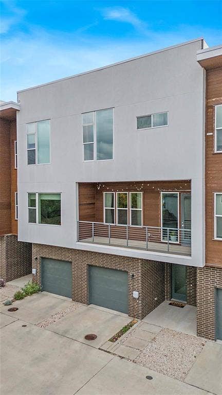 Property photo for 9060 Corsair Place, Dallas, TX