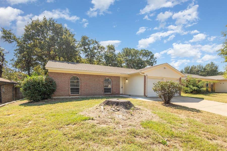 Property photo for 5616 Atlantis Terrace, Arlington, TX
