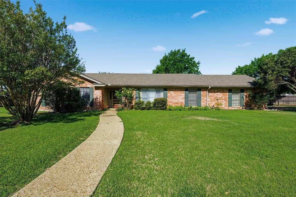 9321 Tree Lake Drive, Waco, TX 76708 9321 Tree Lake Drive, Waco, TX 76708