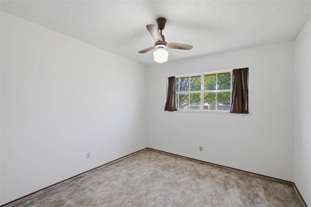 9321 Tree Lake Drive, Waco, TX 76708 9321 Tree Lake Drive, Waco, TX 76708