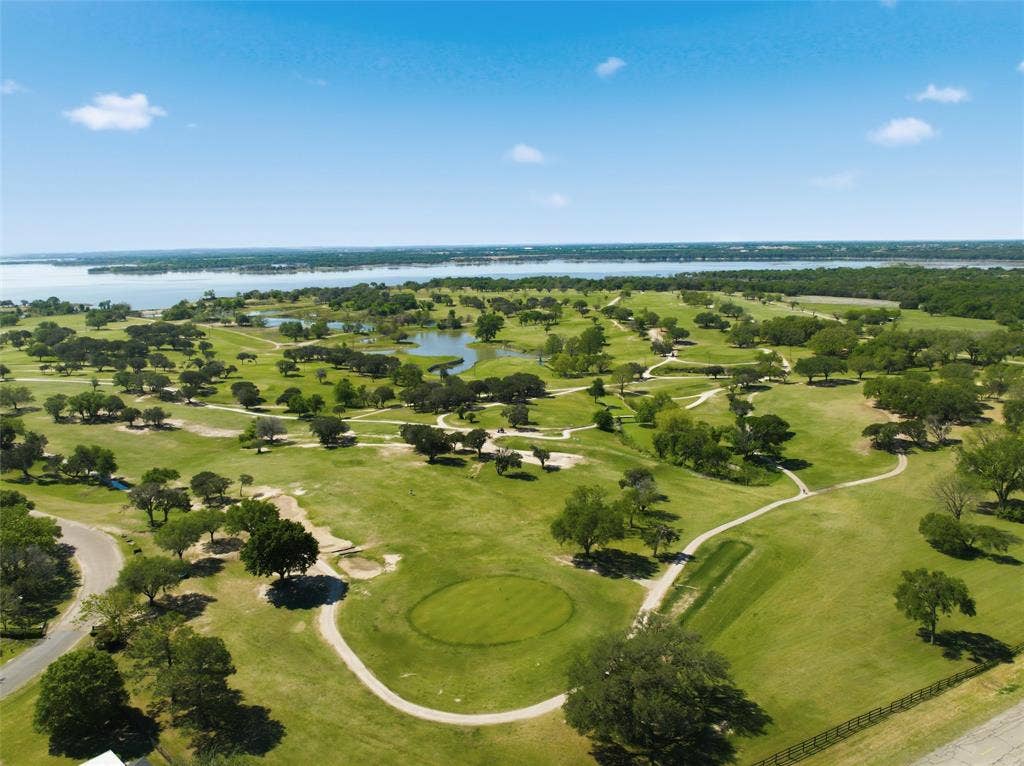 9321 Tree Lake Drive, Waco, TX 76708 9321 Tree Lake Drive, Waco, TX 76708