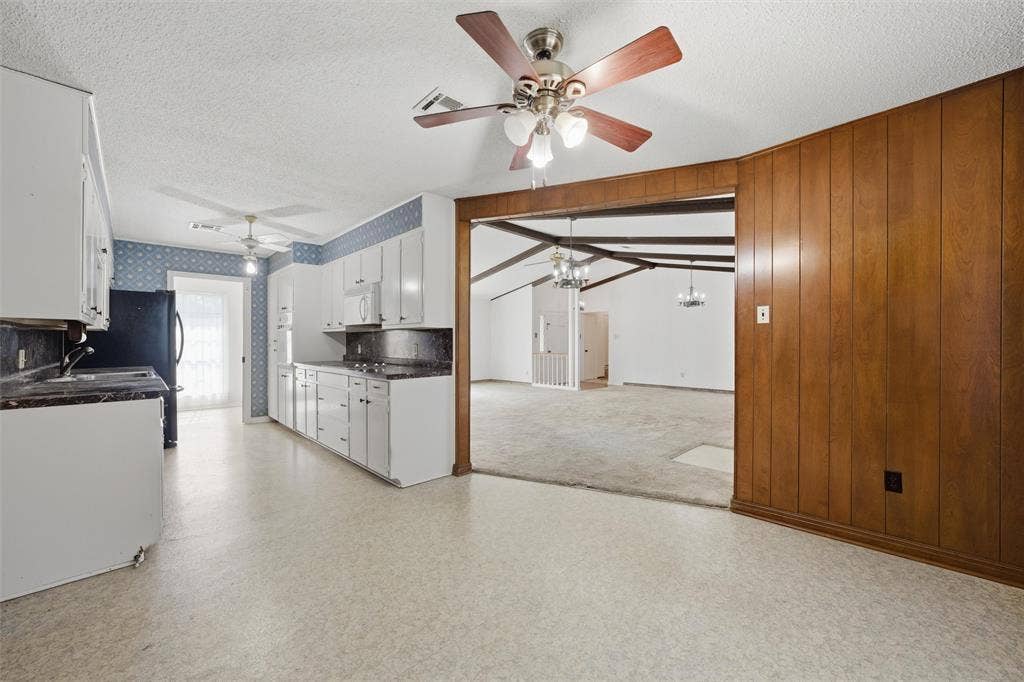 9321 Tree Lake Drive, Waco, TX 76708 9321 Tree Lake Drive, Waco, TX 76708