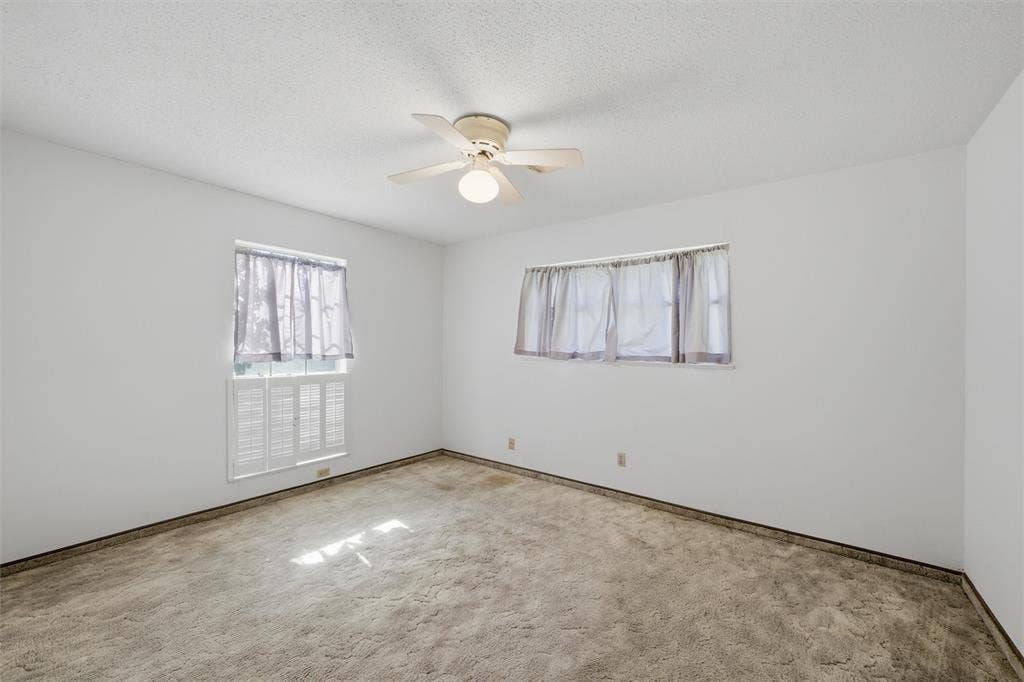 9321 Tree Lake Drive, Waco, TX 76708 9321 Tree Lake Drive, Waco, TX 76708