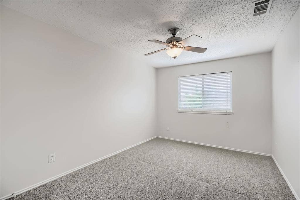 1614 Powder Horn Lane, Arlington, TX 76018 1614 Powder Horn Lane, Arlington, TX 76018