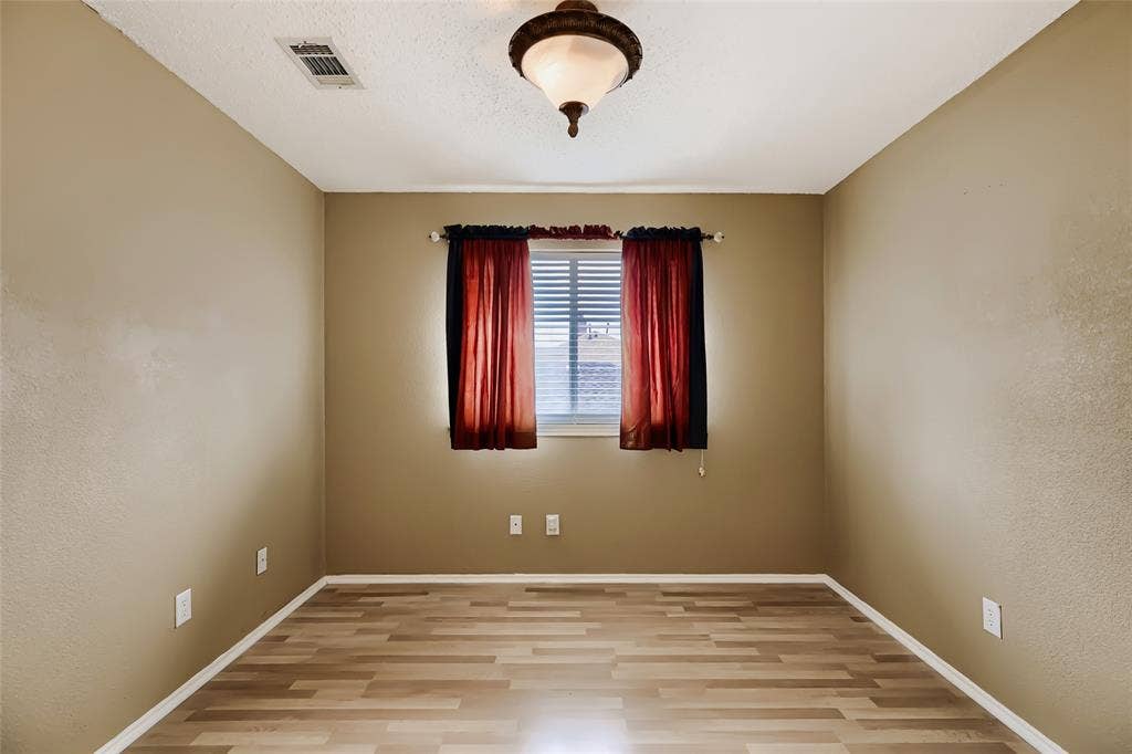 1614 Powder Horn Lane, Arlington, TX 76018 1614 Powder Horn Lane, Arlington, TX 76018