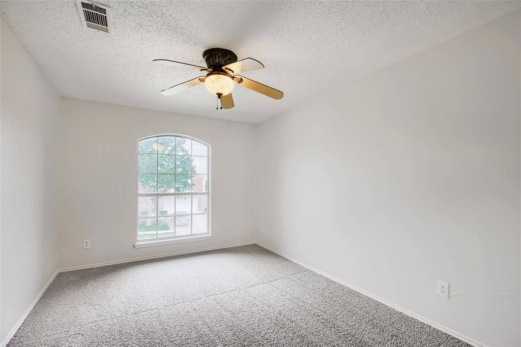1614 Powder Horn Lane, Arlington, TX 76018 1614 Powder Horn Lane, Arlington, TX 76018