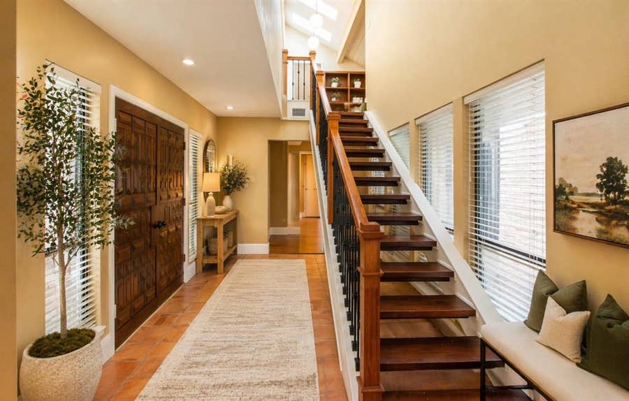 Property photo for 2405 Springpark Way, Richardson, TX