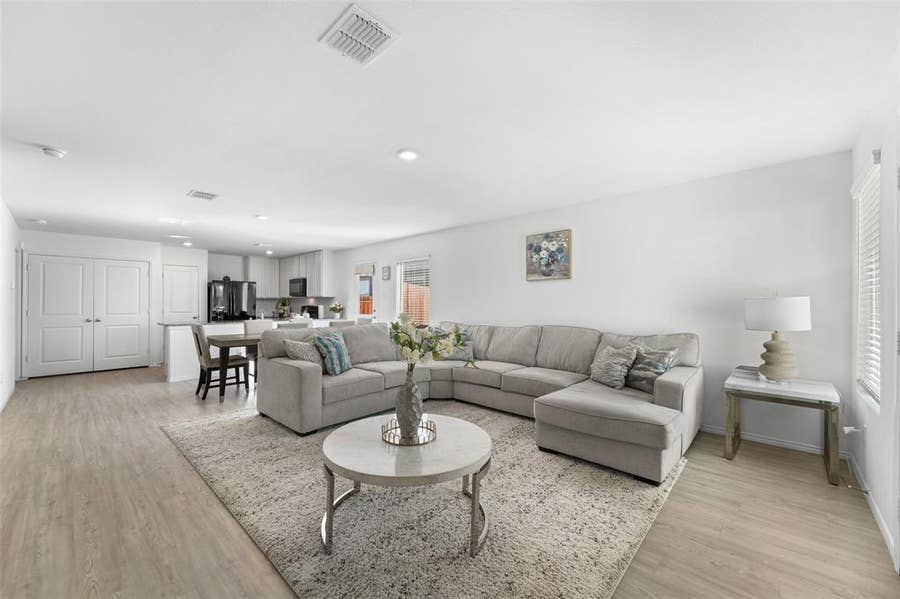 Property photo for 1905 Wild Orchard Lane, Crandall, TX