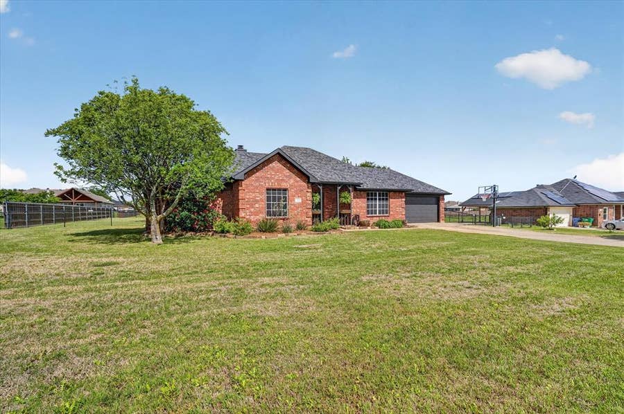 Property photo for 113 Northview Drive, Fate, TX