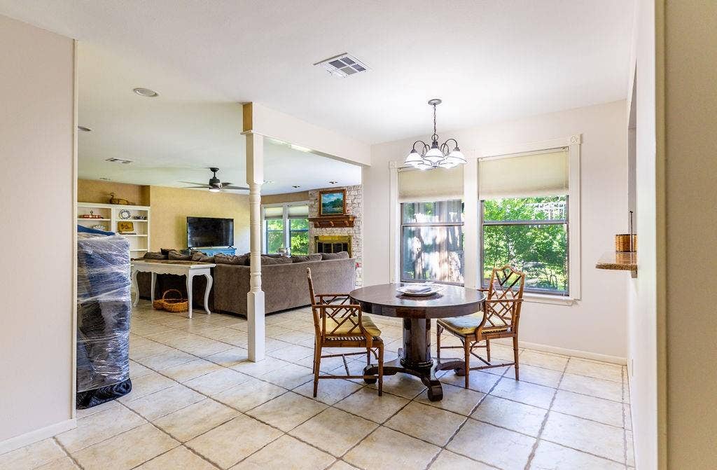 663 Coxs Oak Valley Road, Waco, TX 76705 663 Coxs Oak Valley Road, Waco, TX 76705