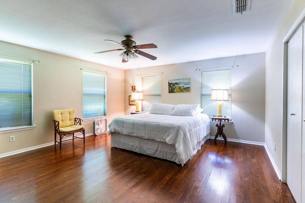 663 Coxs Oak Valley Road, Waco, TX 76705 663 Coxs Oak Valley Road, Waco, TX 76705
