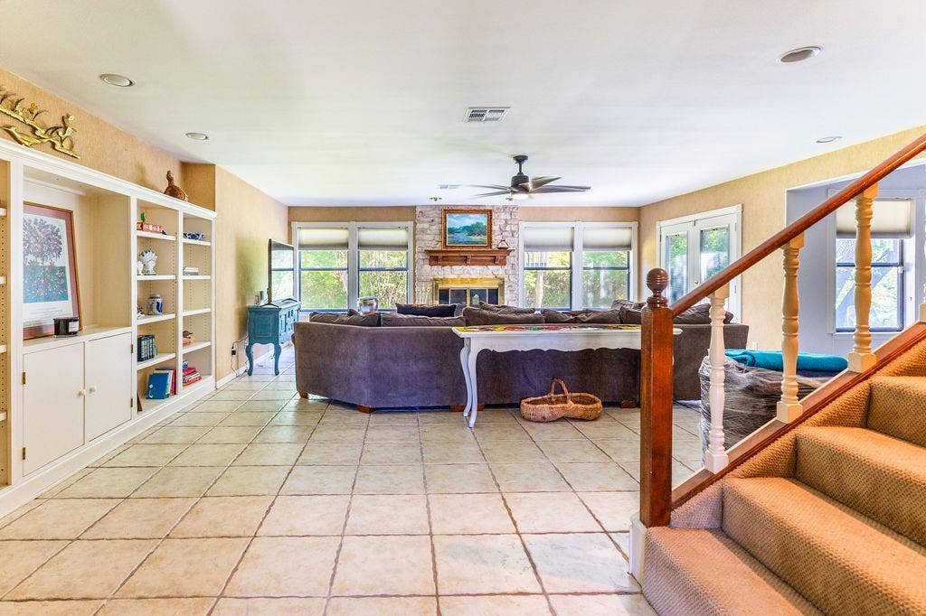663 Coxs Oak Valley Road, Waco, TX 76705 663 Coxs Oak Valley Road, Waco, TX 76705
