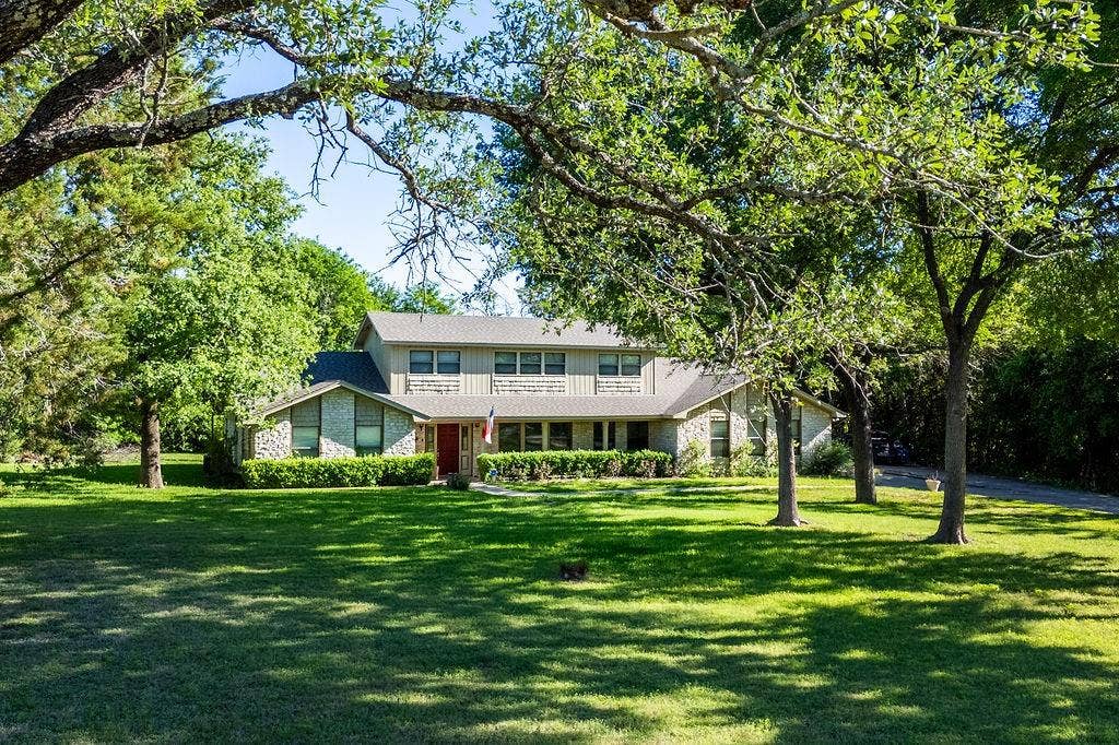 663 Coxs Oak Valley Road, Waco, TX 76705 663 Coxs Oak Valley Road, Waco, TX 76705