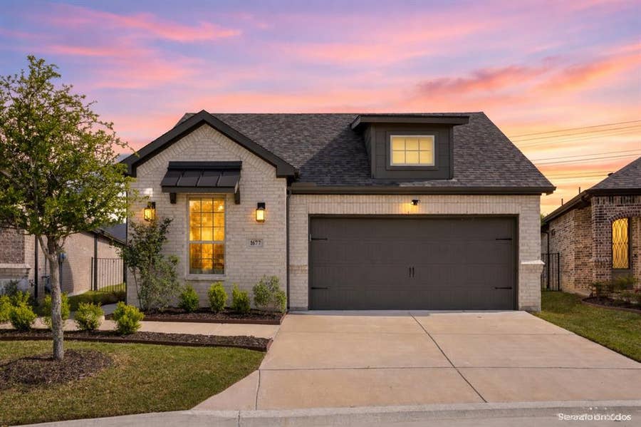 Property photo for 1677 Madrid Way, Rockwall, TX