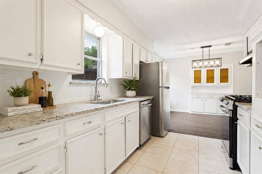 2629 Montclair Lane, Mesquite, TX 75150 Virtually staged