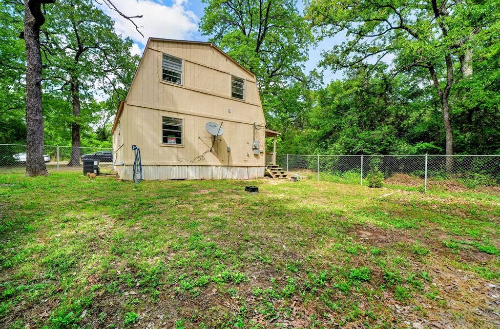 7115 Brokenbow Drive, Mabank, TX 75156