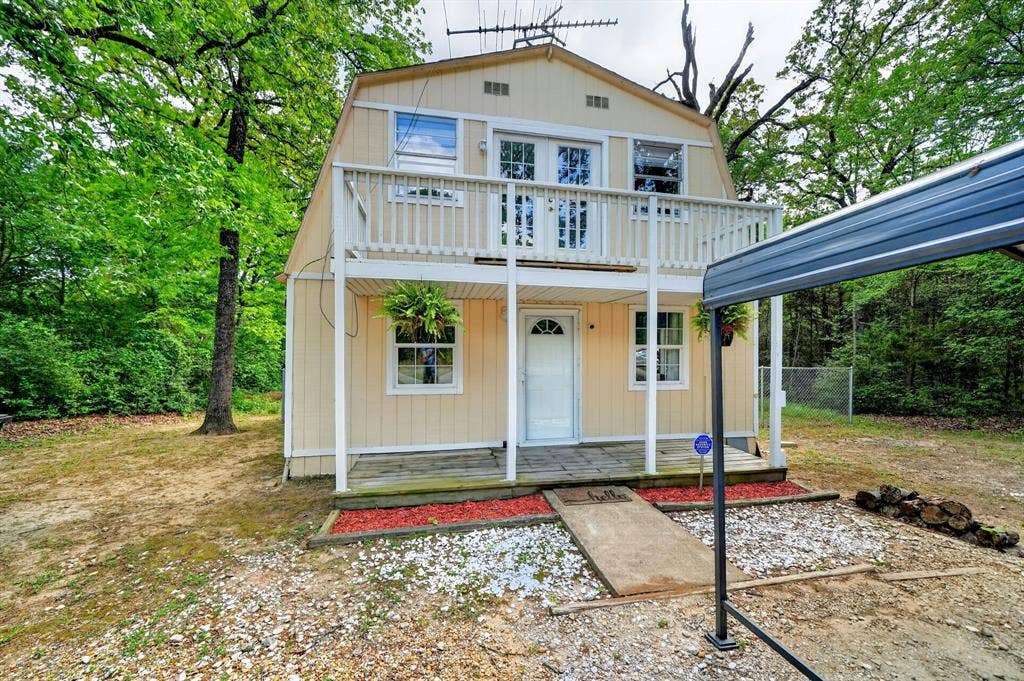 7115 Brokenbow Drive, Mabank, TX 75156
