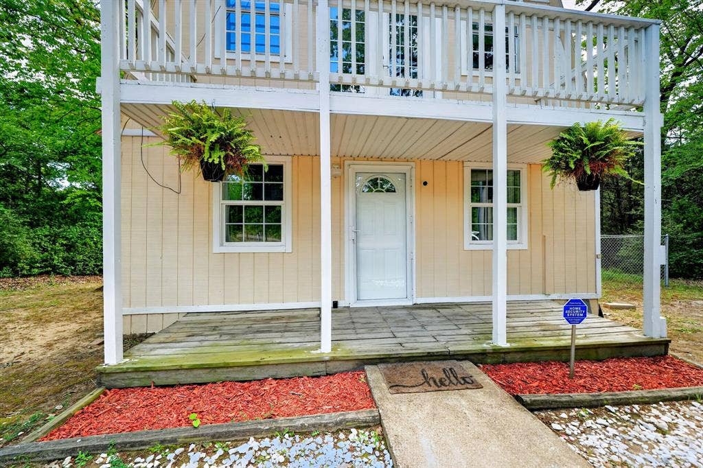 7115 Brokenbow Drive, Mabank, TX 75156
