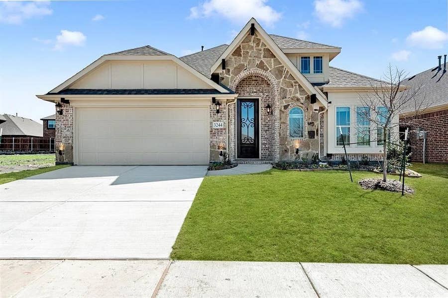 Property photo for 3244 Southampton Drive, Mesquite, TX