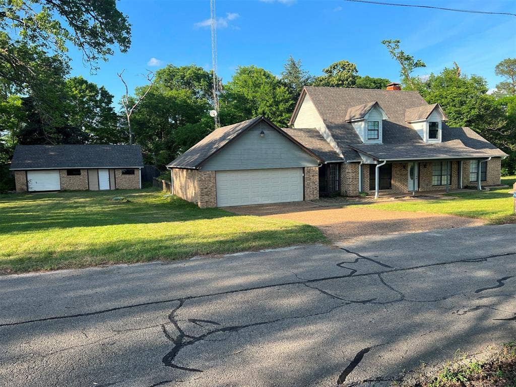22577 Lime Street, Frankston, TX 75763 22577 Lime Street, Frankston, TX 75763
