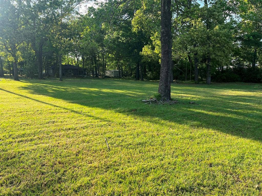 22577 Lime Street, Frankston, TX 75763 22577 Lime Street, Frankston, TX 75763
