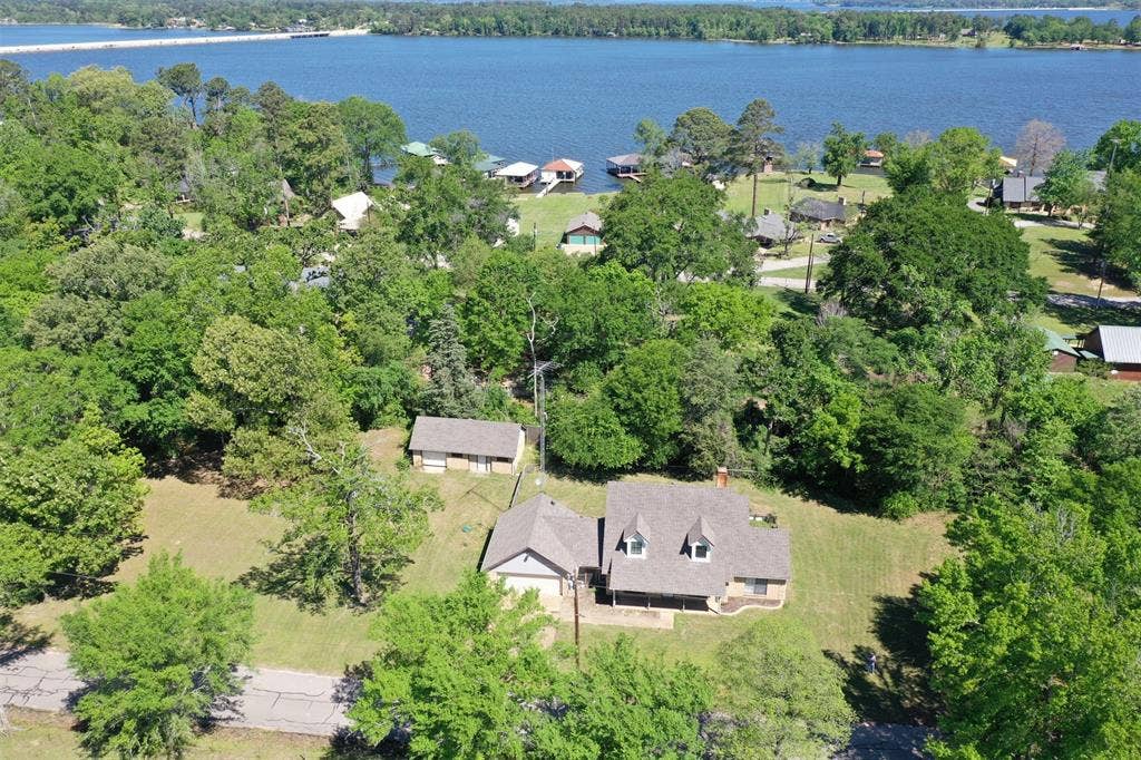 22577 Lime Street, Frankston, TX 75763 22577 Lime Street, Frankston, TX 75763