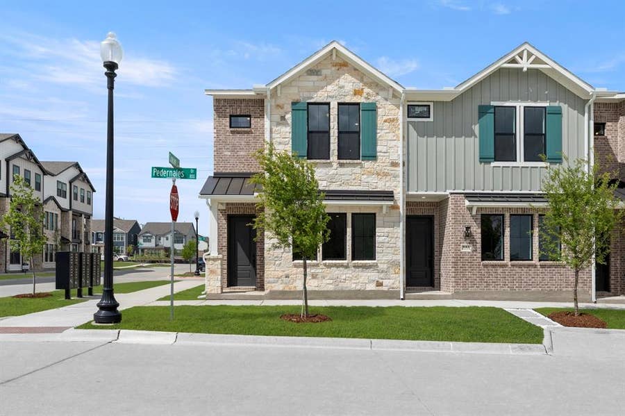 Property photo for 847 Pedernales Drive, Plano, TX