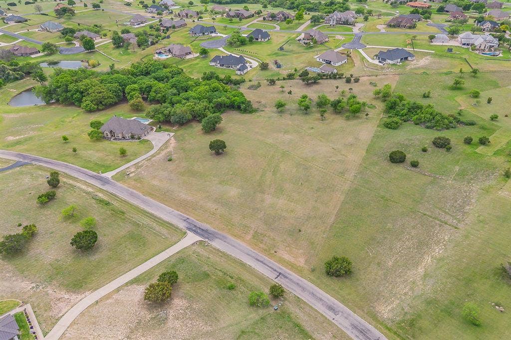 200 Trail Ridge, Weatherford, TX 76087 200 Trail Ridge, Weatherford, TX 76087