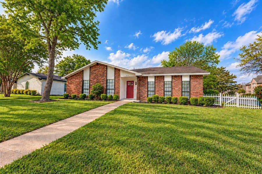 Property photo for 3113 Powell Drive, Rowlett, TX
