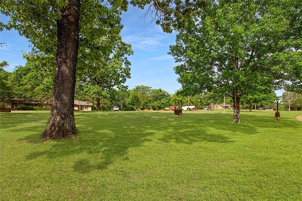 22831 Hickory Lane, Bullard, TX 75757 22831 Hickory Lane, Bullard, TX 75757