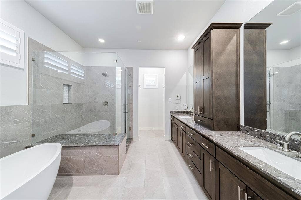 4107 Entrada Way, Dallas, TX 75219 4107 Entrada Way, Dallas, TX 75219