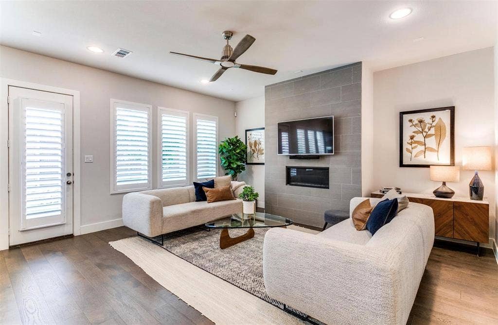 4107 Entrada Way, Dallas, TX 75219 4107 Entrada Way, Dallas, TX 75219