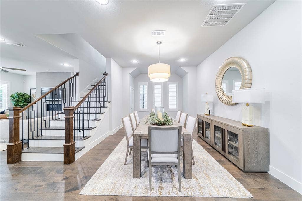 4107 Entrada Way, Dallas, TX 75219 4107 Entrada Way, Dallas, TX 75219