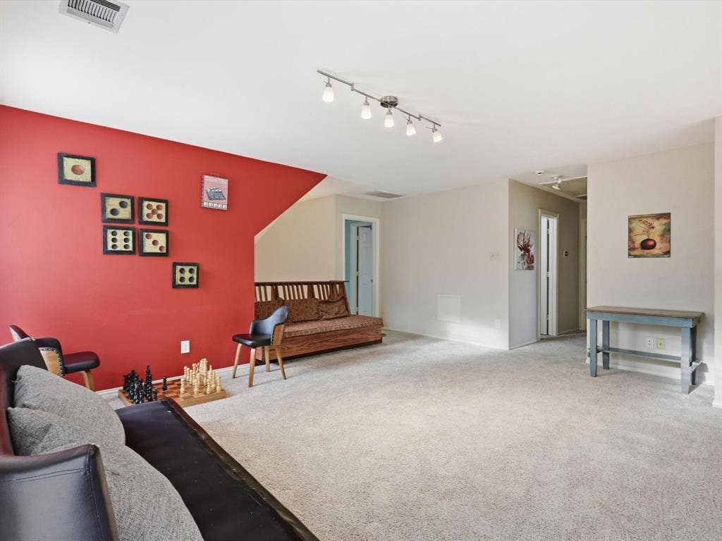 851 Chalfont Place, Coppell, TX 75019 851 Chalfont Place, Coppell, TX 75019