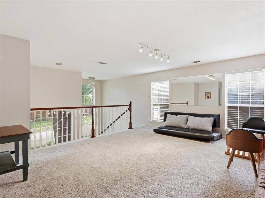 851 Chalfont Place, Coppell, TX 75019 851 Chalfont Place, Coppell, TX 75019